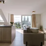 Ruime, Luxe Duplex Penthouse Met 3 Slaapkamer Daire