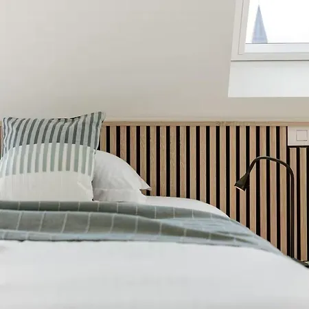 Daire Ruime, Luxe Duplex Penthouse Met 3 Slaapkamer Oostende