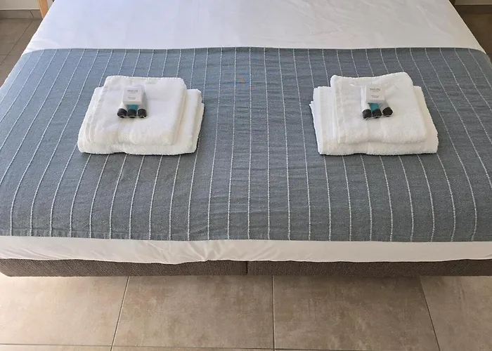 Ruime, Luxe Duplex Penthouse Met 3 Slaapkamer Appartement Oostende